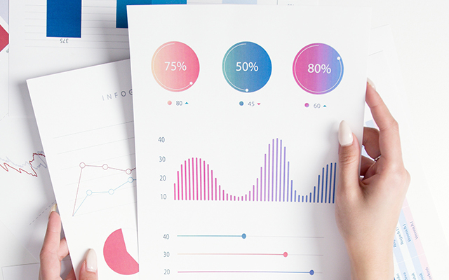 Adaptive-and-insightful-data-analytics